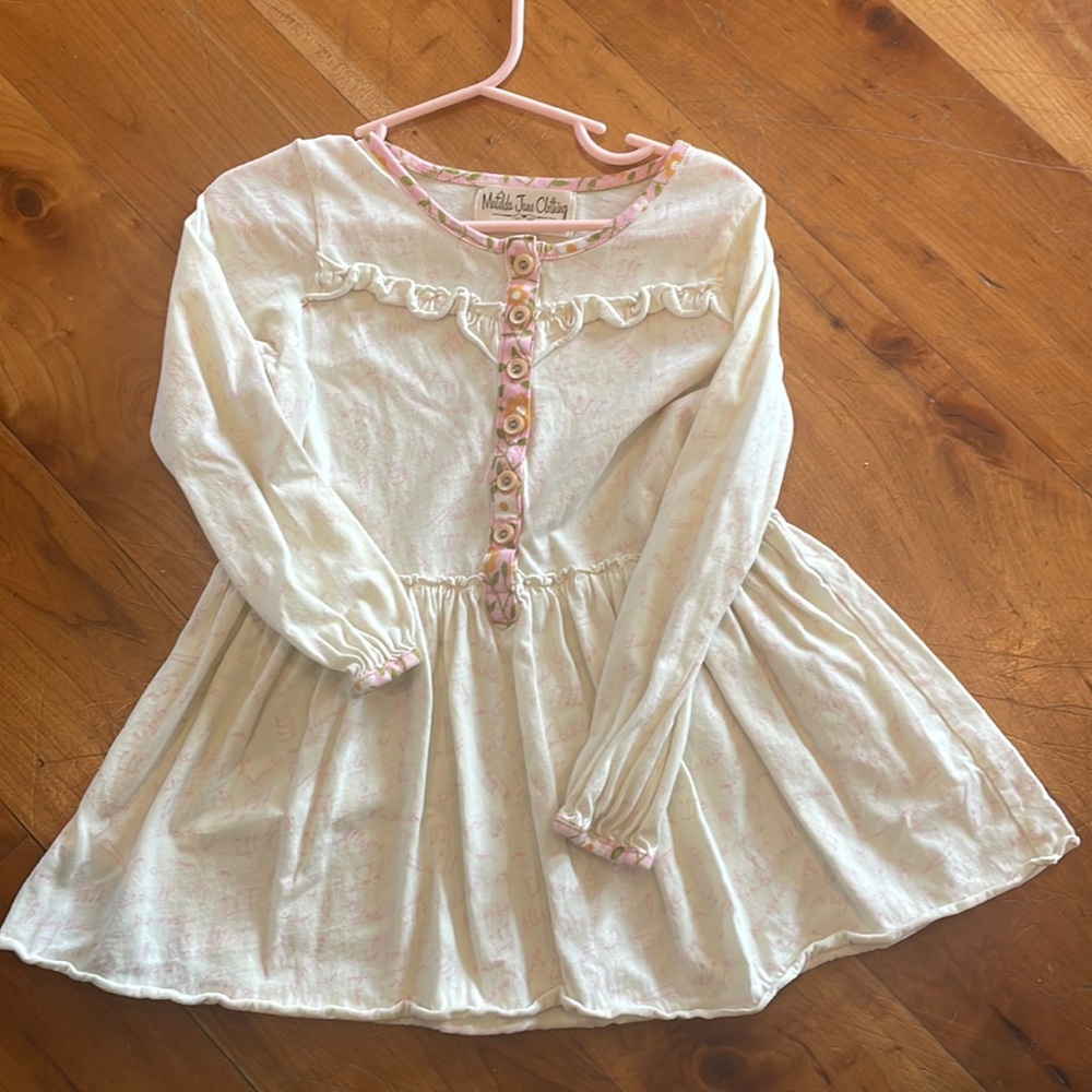 EUC (worn once) Matilda Jane music top